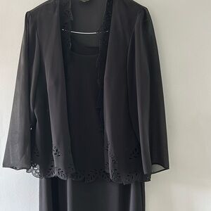 Studio I 16W dress with floral cut outs